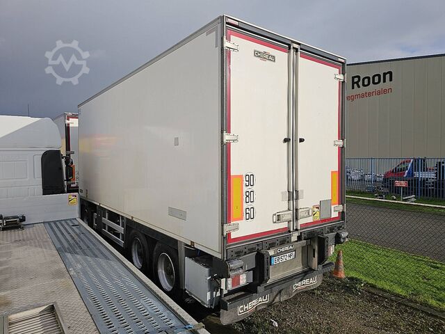 Refrigerated/frozen transport CHEREAU Meatrails Thermoking