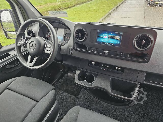 High-roof van MERCEDES-BENZ SPRINTER 314 CDI AUT. L2H2