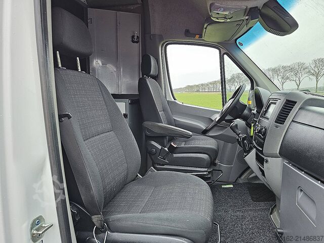 High-roof van MERCEDES-BENZ SPRINTER 316 L2H2 3.5T-Trekhaak!