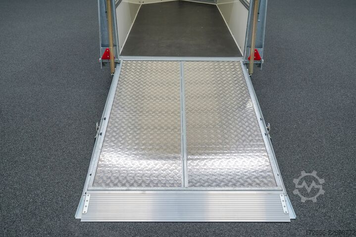 Box trailer Ifor Williams BV 105G | HECKRAMPENKOMBI 300X147X214CM 2700KG KOFFERANHÄNGER