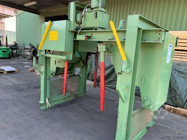 Vorkappkreissäge für Bretter Haas Oberkich VKS