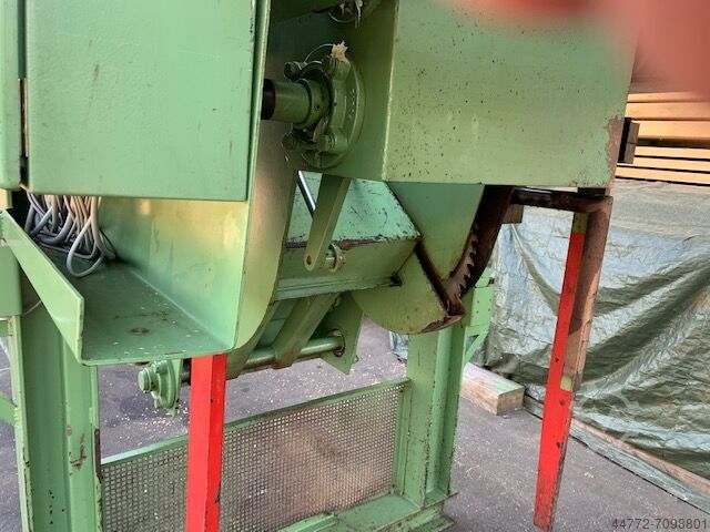 Vorkappkreissäge für Bretter Haas Oberkich VKS