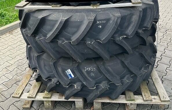 Other  Komplettrad 420/85R38 für MF