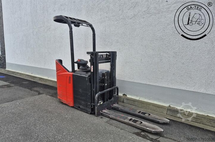 Hochhubwagen Linde D14SP