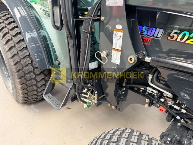 Traktor Branson 5025CH