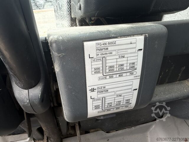 Jungheinrich TFG430 500DZ, triple mast 500, full free lift / sideshift / fork positioner / 2019 / 8, JUNGHEINRICH TFG 430 500DZ triplo500 freelift / sideshift / vorkversteller / 2019 / 8850uur / LPG