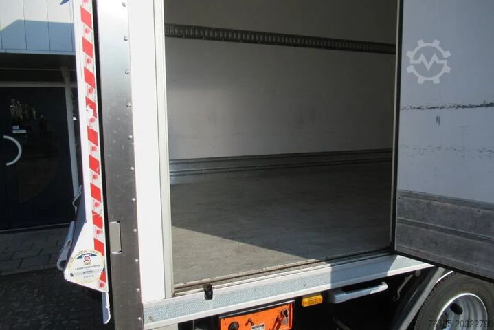 Refrigerated/freezer transport Renault D Truck 7.5 T. Koel/Vries+ Klep  Euro 6 Thermok...