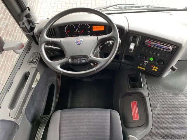 Lifting platform Scania P420 8X4 + BISON PALFINGER TKA 57 KS HOOGWERKER...