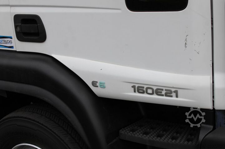 Box truck Iveco Eurocargo  160E210 E6 Koffer 6,9m Seiten Tür  LBW