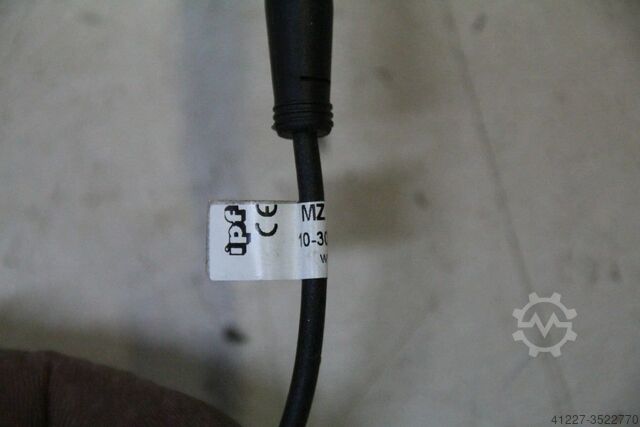Näherungsschalter 7 Sück Ipf Electronic MZR42178