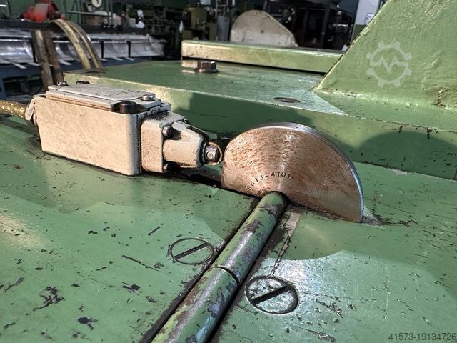 Straightening and cutting machine MRP RA13