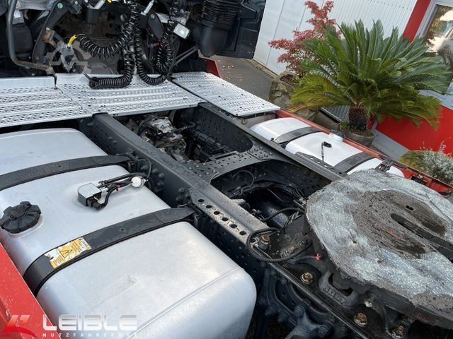 Standard tractor unit MERCEDES-BENZ Actros 1842 Classic Space*2xTank 1000L*Retarder*