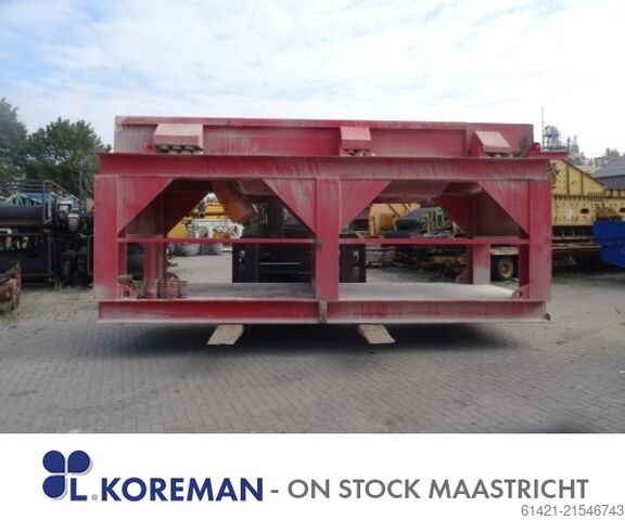 Nordberg Trichter mit Vibrationsrinne Nordberg Hopper with Vibrating Chute