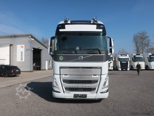 Standard SZM Volvo FH 500 Globe XL Euro 6 Retarder I-Park Cool