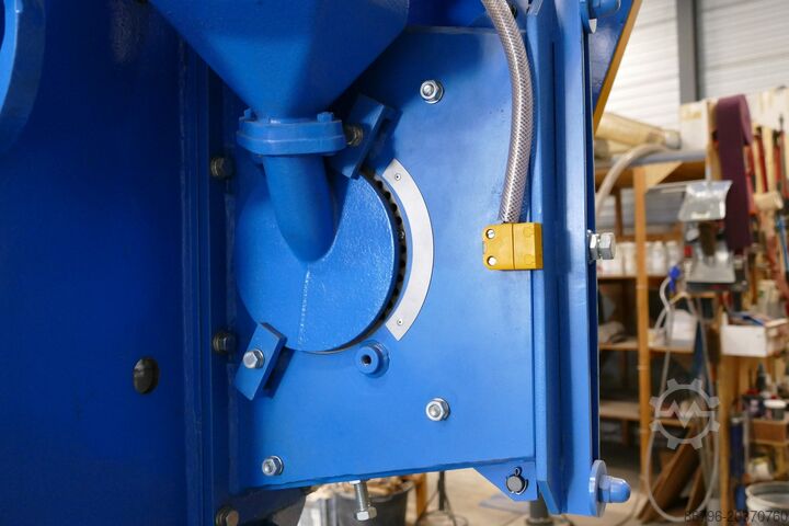 CM Monorail-Strahlanlage CM Surface treatment Spa. M1500 Monorail