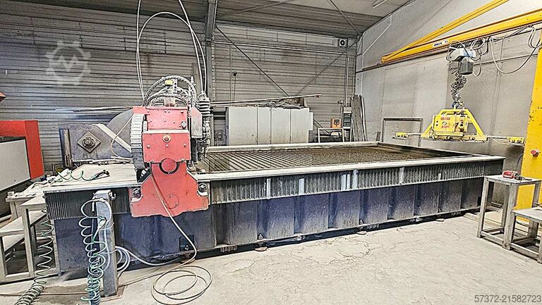 Water Jet Cutting Machine Bystronic Byjet 4022/Bypump 50 APC