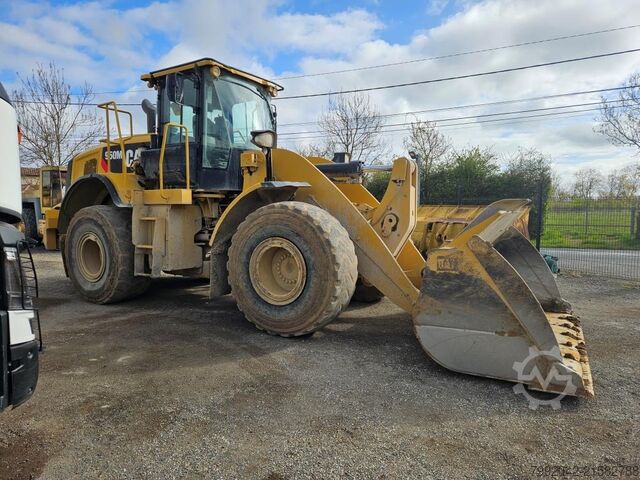 Radlader CATERPILLAR 950 M