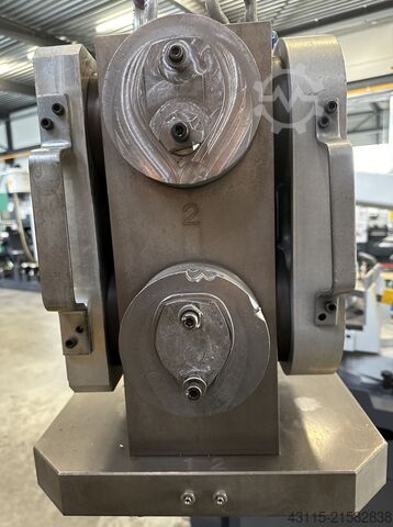 Double side tooling column with Erowa EROWA ER-051145 FL-AA0324