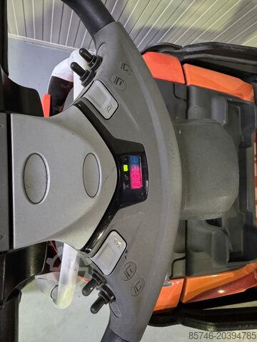 SPE 120 XR * VORFÜHRGERÄT !! Schubmast + neigbare Gabeln !! TOYOTA SPE 120 XR *  DEMO !! REACH - MAST  +  Tilting Forks !!