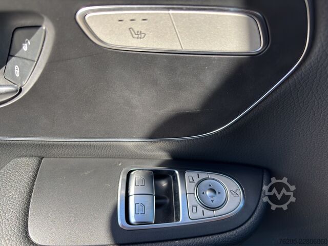 Minibus Mercedes-Benz V 250 d Style lang ACC AHK AUT Akustikglas Kam.