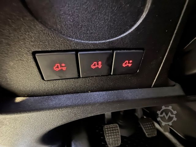 High top van IVECO Daily 50C18 Kastenwagen *Navi*Ahk**