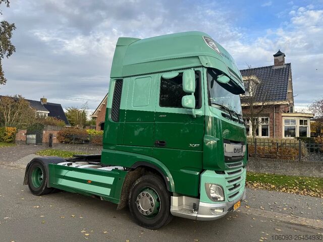 Standard-SZM DAF XF 480 Superspacecab,