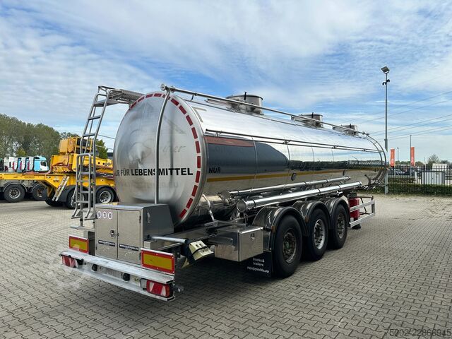 Lebensmitteltanker Magyar FOOD / LEBENSMITTEL / LEVENSMIDDELEN / 31.445L ...