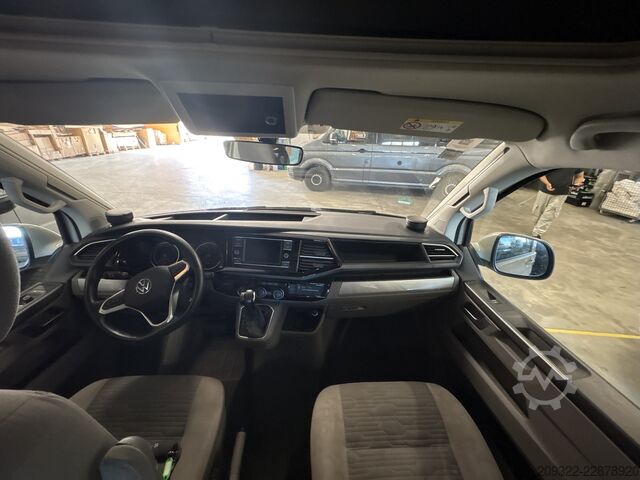 Wohnmobil Volkswagen California Ocean 2022 | Cambio automatico | Tetto a soffietto