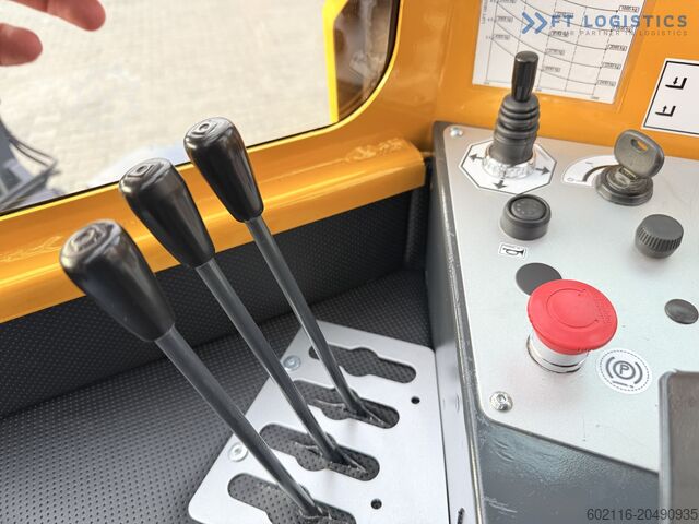 Vierwege-Gabelstapler Combilift C4000 DIESEL DUPLEX-4100 FORK-POSITIONER