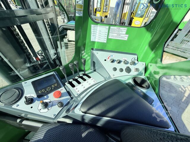 Vierwege-Gabelstapler Combilift C4500 DIESEL TRIPLEX 4900 NEW MODEL