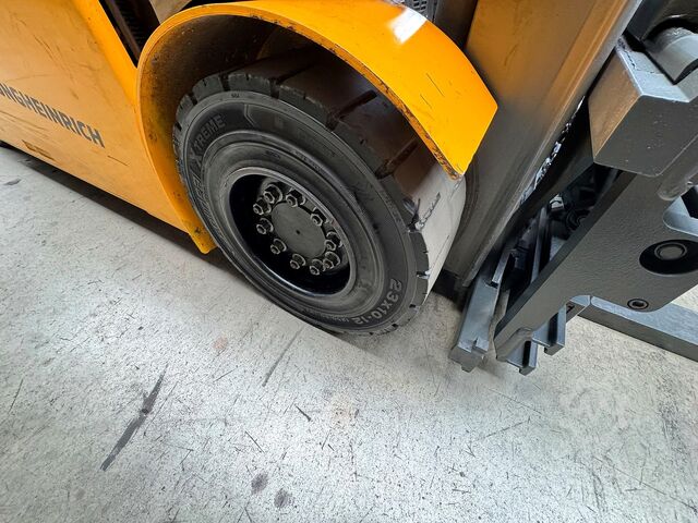 S+UVV 07/27, side protection, electric, 6,532 operating hours Jungheinrich EFG 430