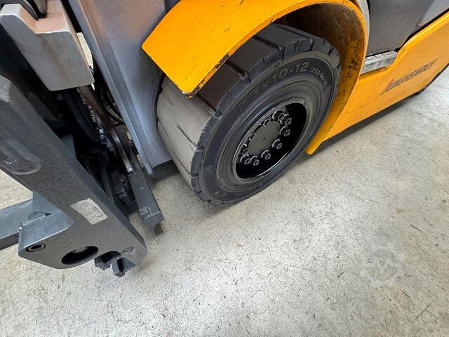 S+UVV 07/27, side protection, electric, 6,532 operating hours Jungheinrich EFG 430