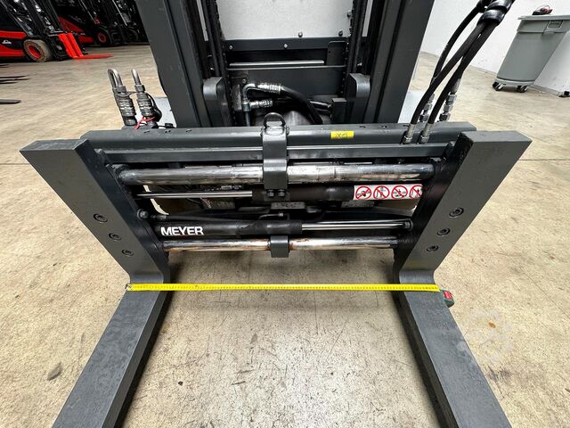 S+UVV 05/27, side guard. Electric, 5,917 operating hours Still RX 60-25
