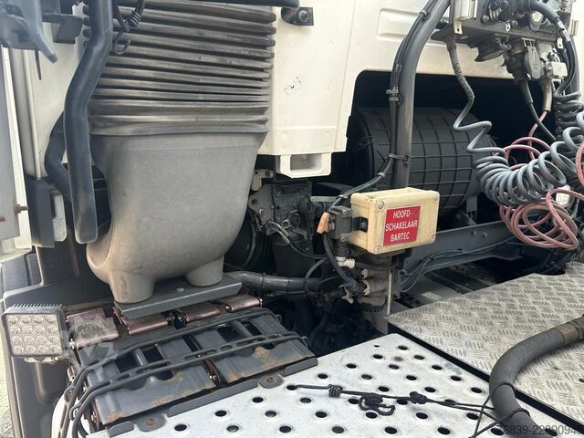 Hazardous substances Renault T440 ADR ( only  in combination with Trailer )