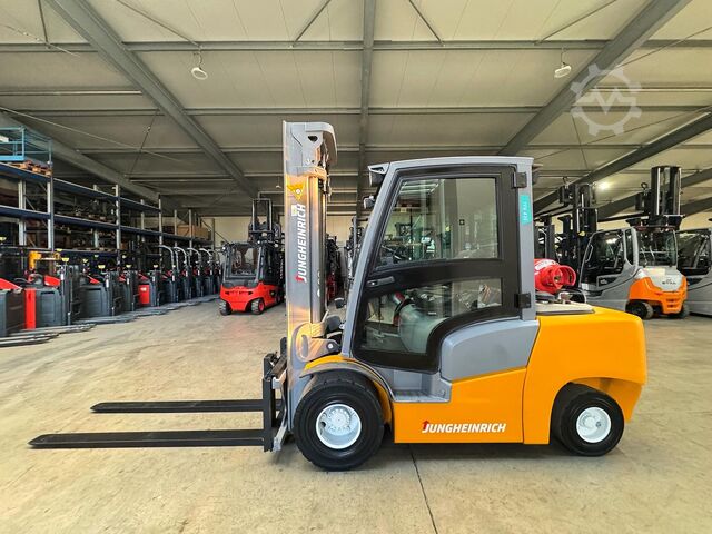 UVV 05/27, 3rd valve, sideshift, LPG, 3,483 hours Jungheinrich TFG 435