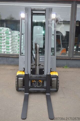 Gabelstapler Jungheinrich EFG 320  Batterie Bj2023  TOP