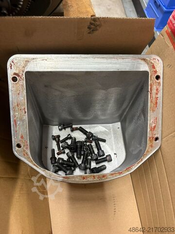 Universal-Bearbeitungszentrum Deckel Maho DMU 50eV