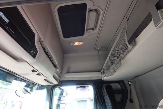 Standard-SZM Scania R500 NGS 4x2 Trekker met kraan HMF 1920