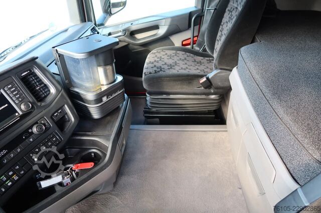 Standard-SZM Scania R500 NGS 4x2 Trekker met kraan HMF 1920