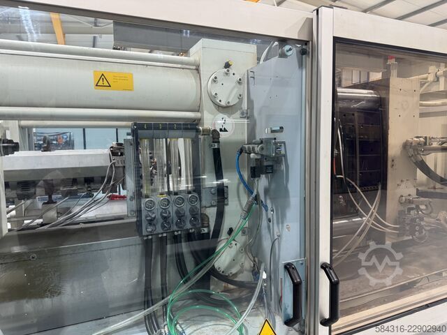 Injection molding machine KraussMaffei KM 200-1000 C2