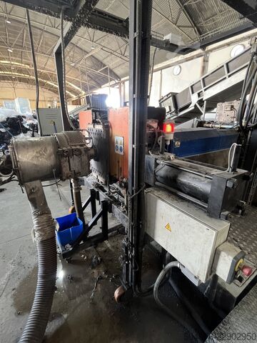Extruder EREMA RM 120 TVE