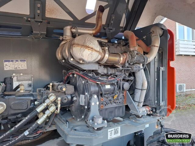 Articulated boom lift Skyjack SJ85 AJ