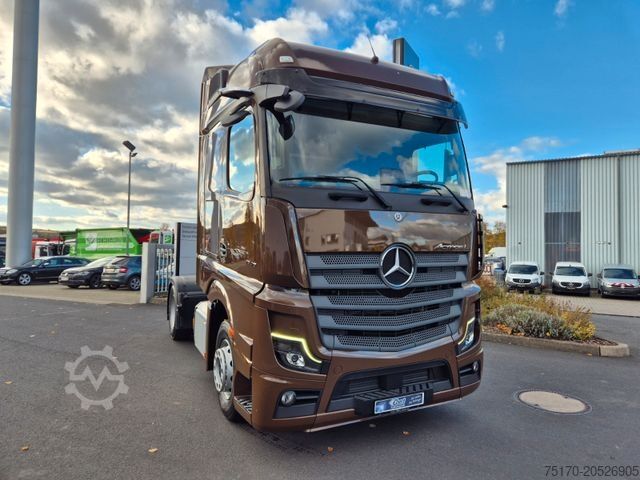 Standard tractor unit MERCEDES-BENZ Actros 1848 LS Öl-Retarder Standklima BigSpace