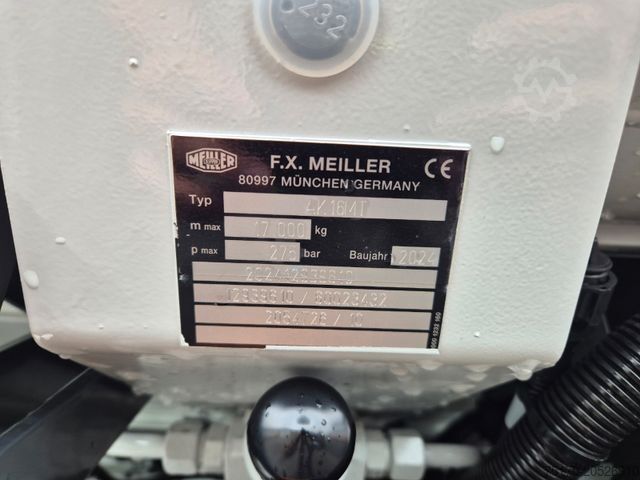 Skip truck IVECO AD260S40X/P Meiller AK16. T Funk AHK