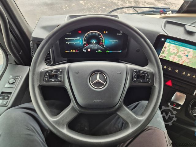 Standard tractor unit MERCEDES-BENZ Actros 1845 LS Öl-Retarder Navi PPC  2x Bett