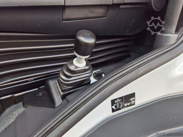 Three-sided tipper truck MERCEDES-BENZ Arocs 1935 K 4x2 Meiller AHK Navi PPC Klima