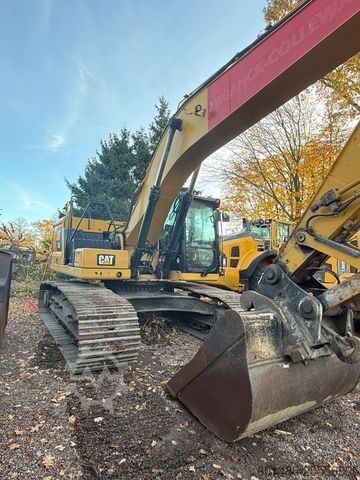 Chain excavator CATERPILLAR 330