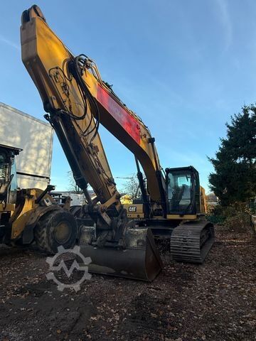 Chain excavator CATERPILLAR 330