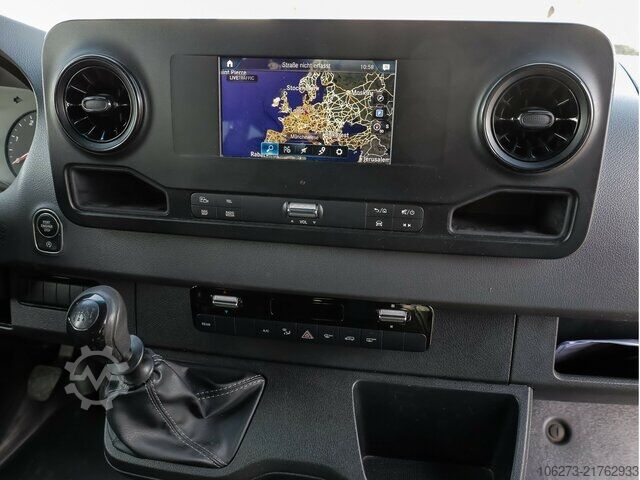 Van Mercedes-Benz Sprinter 317 CDI Kombi,Rollstuhllift,8Sitze