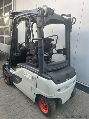 Elektro 4 Rad-Stapler Linde E20PL -02 EVO